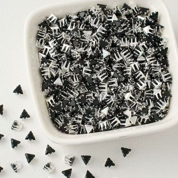 微信图片_20251116190259_25_10 Triangle Diamond