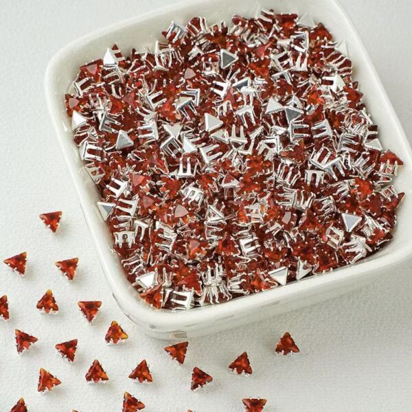 微信图片_20251116190305_34_10 Triangle Diamond