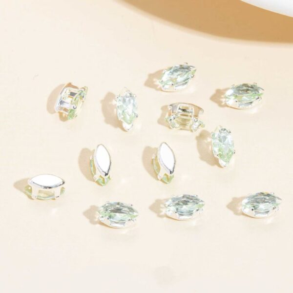微信图片_20251116191204_43_10 Small Marquise Diamond